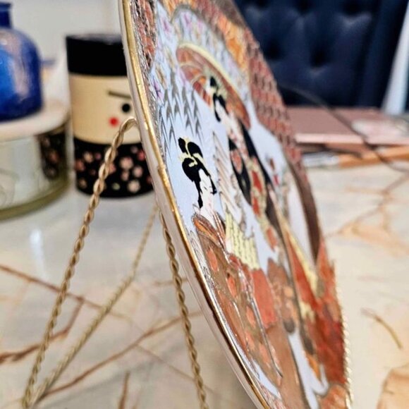 Vintage Japanese Satsuma Style Geisha Hand Paint Porcelain Plate - Picture 3 of 6